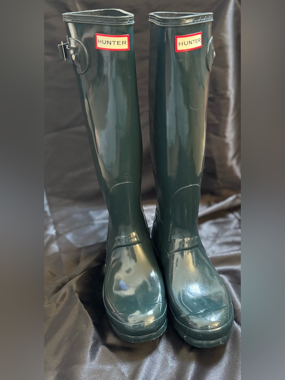 Hunter Gloss Tall Rain Boots in Forest Green - Picture 2 of 8